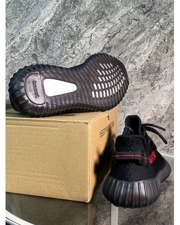 Кроссовки Yeezy