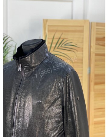 Кожаная куртка Prada с мехом