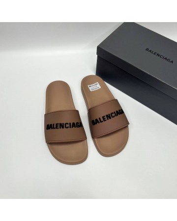 Шлепанцы Balenciaga