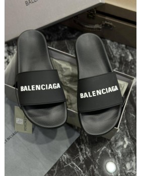 Шлепанцы Balenciaga