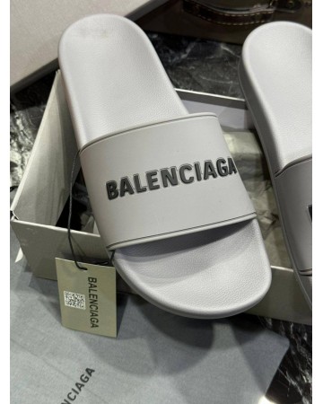 Шлепанцы Balenciaga