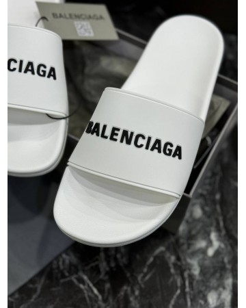 Шлепанцы Balenciaga