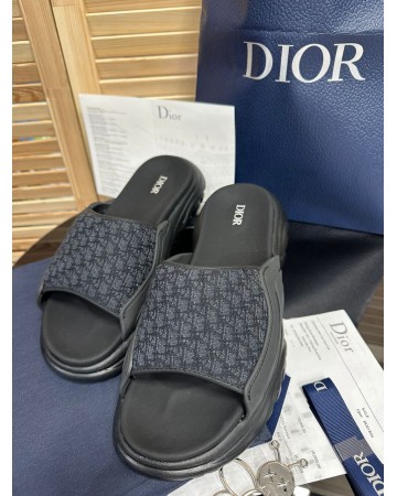 Шлепанцы Christian Dior