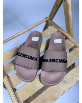 Шлепанцы Balenciaga