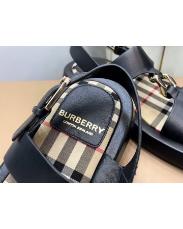 Сандалии Burberry