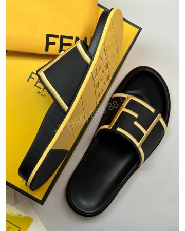 Шлепанцы Fendi