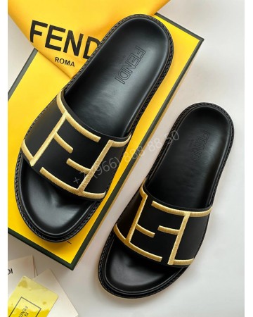 Шлепанцы Fendi