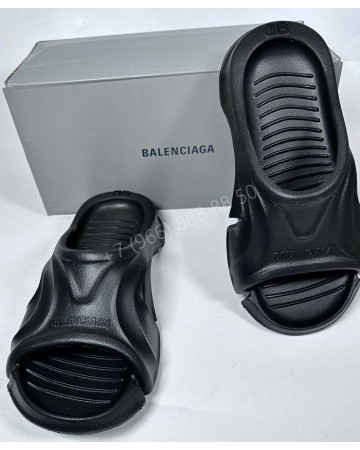 Шлепанцы Balenciaga